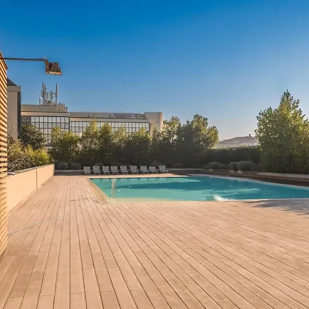 Apartment Giaxtower Gym & Pool Bright Space *