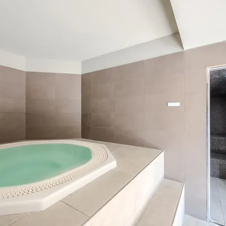 Daire Giaxtower Gym & Pool Bright Space 6' Piano